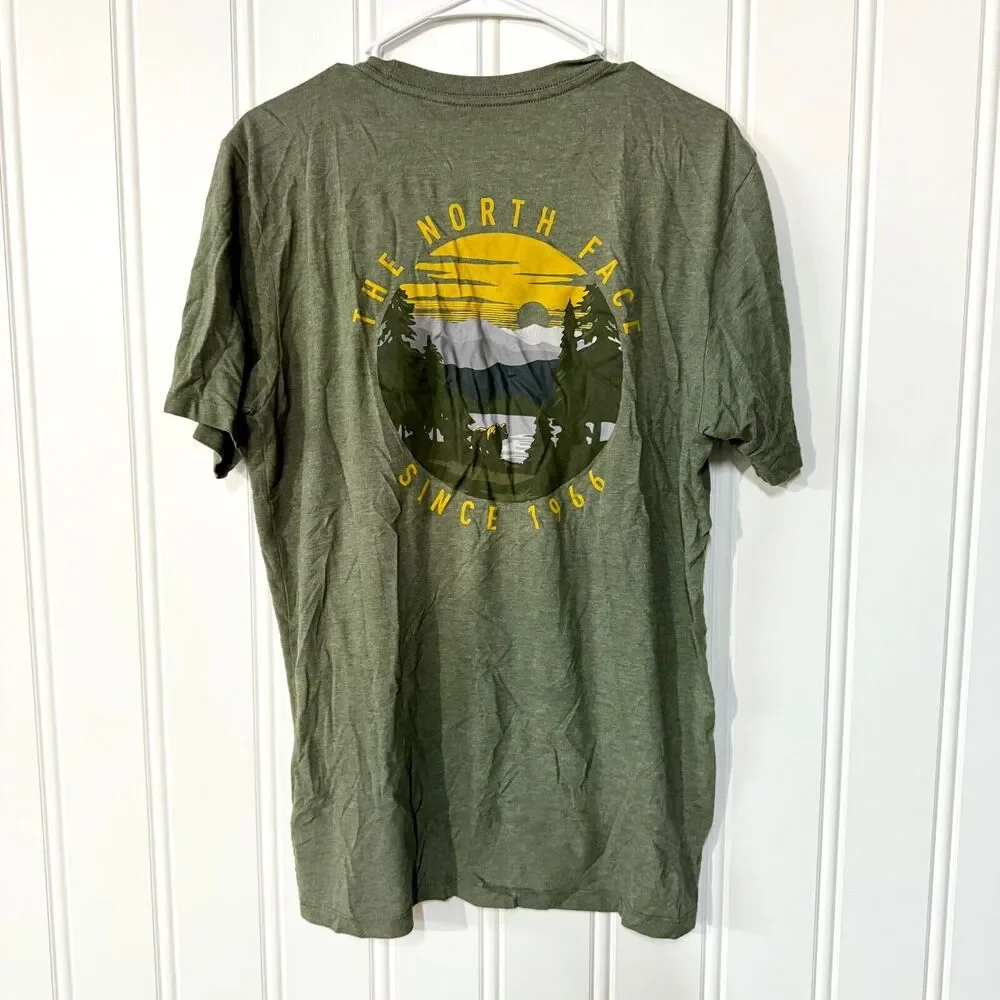 THE NORTH FACE‎ Shirt Mens Size Small Green Short Sleeve Cotton Camping Graphic